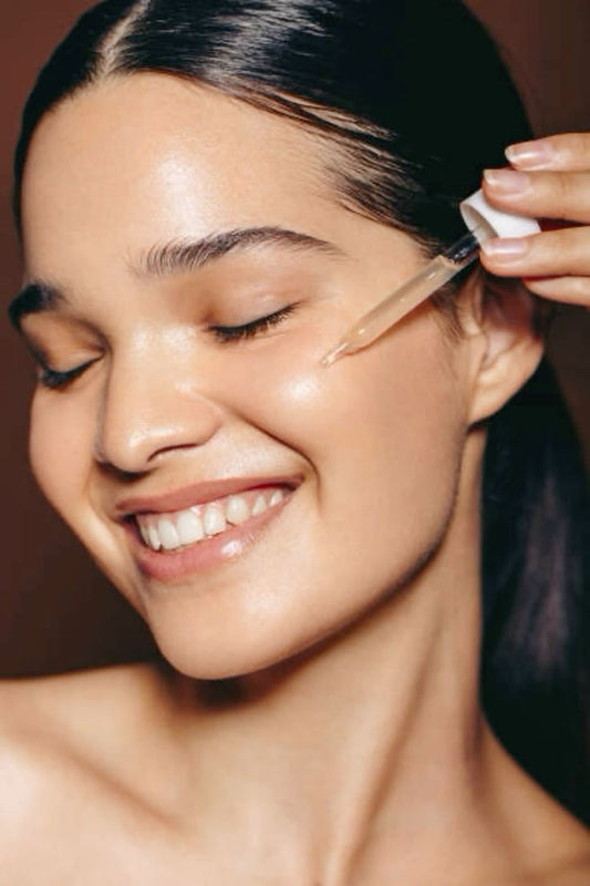 NUEVO SERUM RESVERATROL + EXFOLIANTE LABIAL